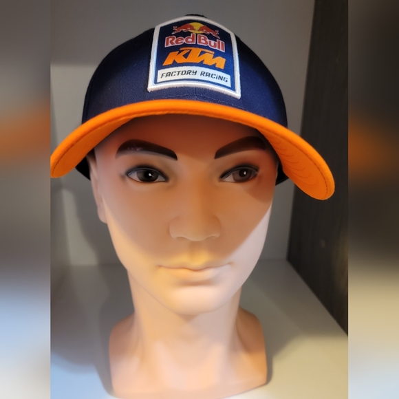 BNWT KTM Racing Flex Fit Hat - Picture 1 of 7